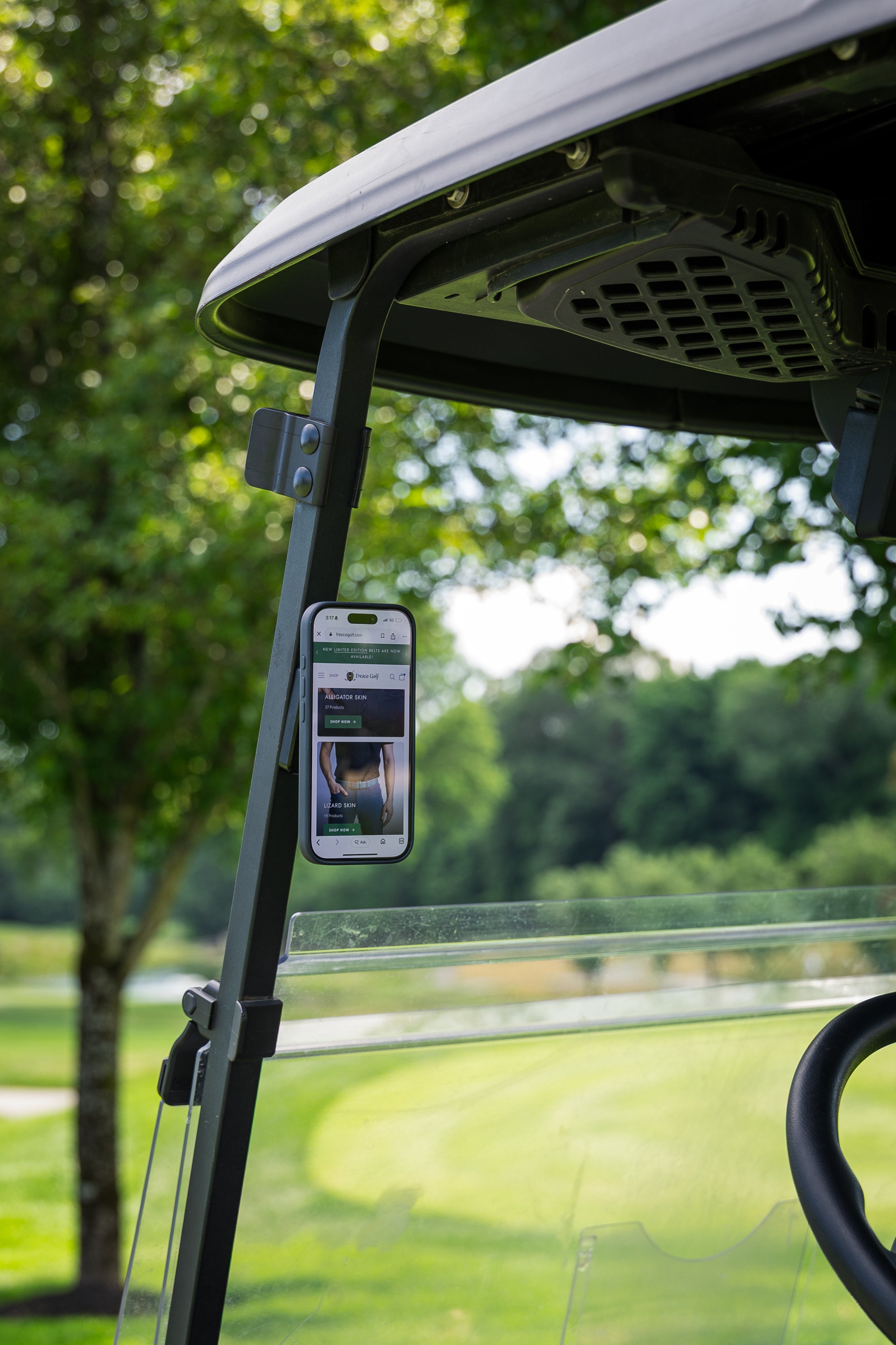 Fresco Golf Magnetic Golf Cart Phone Holder